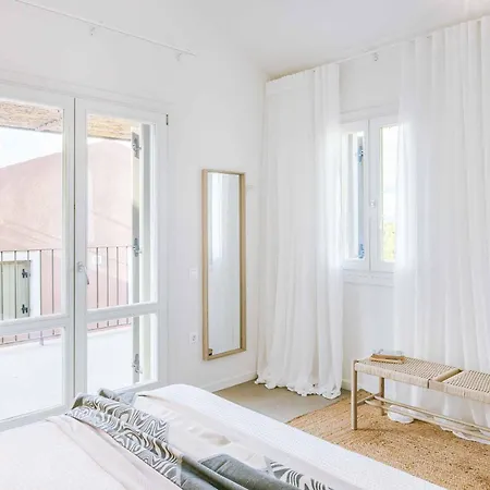 Aria Villa *
